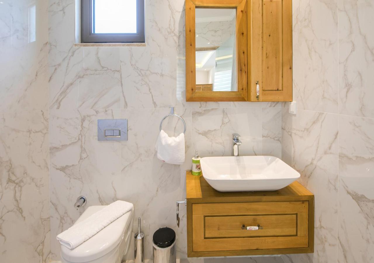 Villa 5 Sleeps 6 Isolated Pool See And Montain View-Villa Kartal Yuvasi Uzumlu  Exterior photo